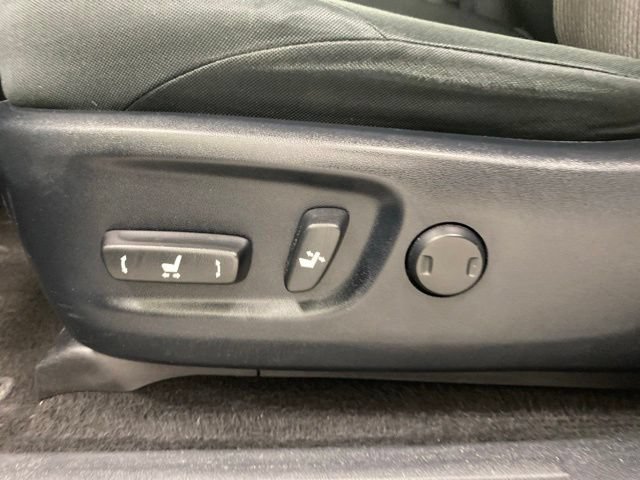 Used 2019 Toyota 4Runner SR5 AWD/4WD image 19