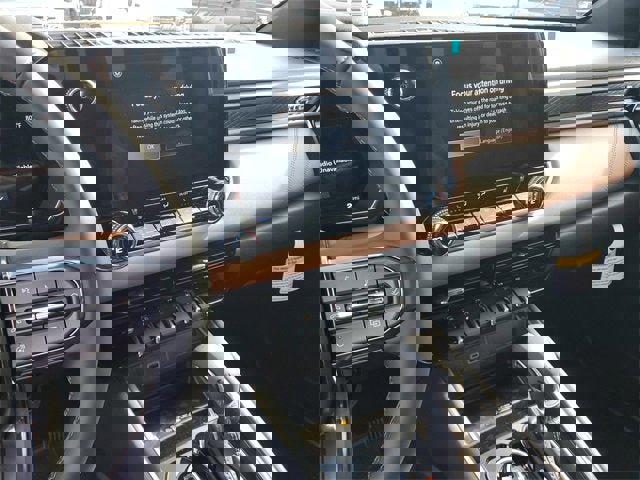 New 2026 GMC Canyon AT4 w/ AT4 Premium Package image 27