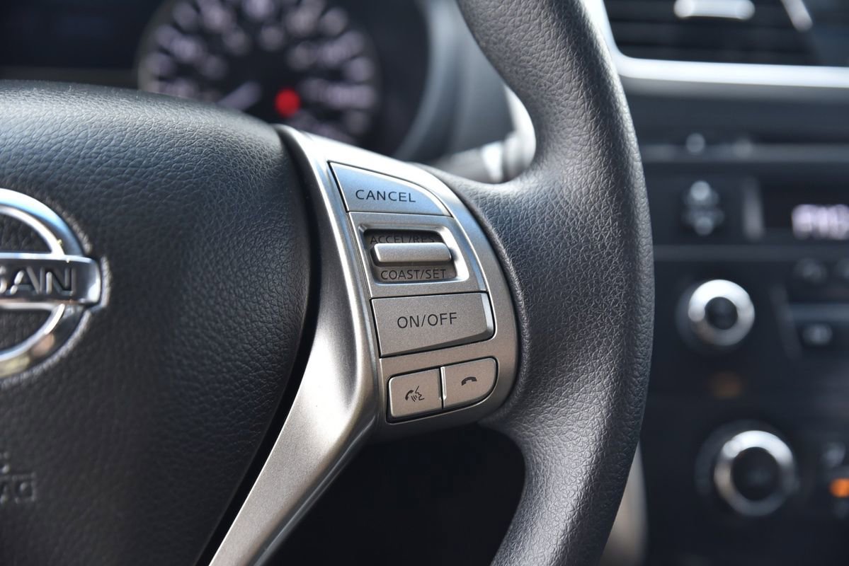 Used 2013 Nissan Altima 2.5 S image 18