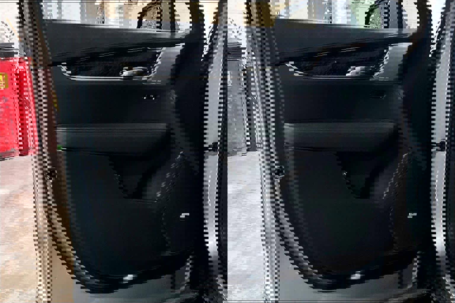 Used 2025 Cadillac XT6 Premium Luxury image 21