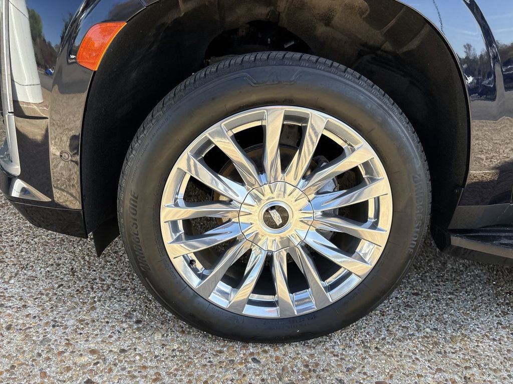 Certified 2023 Cadillac Escalade Premium Luxury AWD/4WD image 34