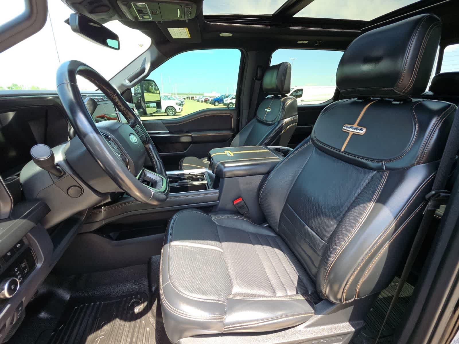 Used 2024 Ford F350 Platinum AWD/4WD image 17