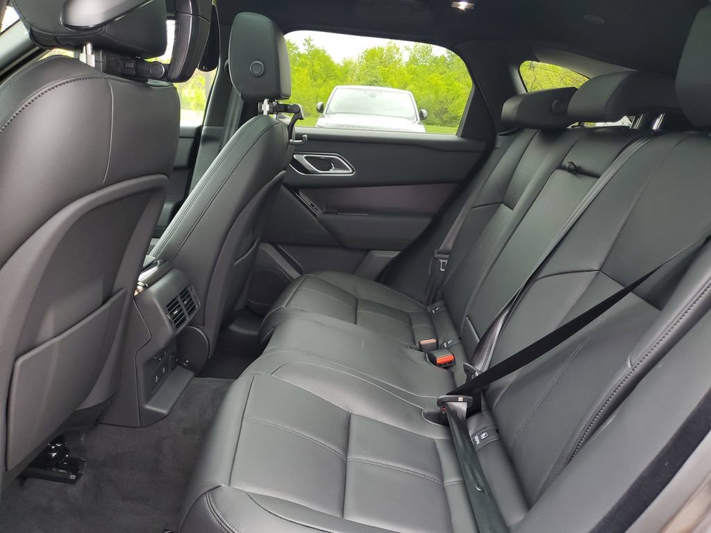 New 2026 Land Rover Range Rover Velar Dynamic SE AWD/4WD image 28