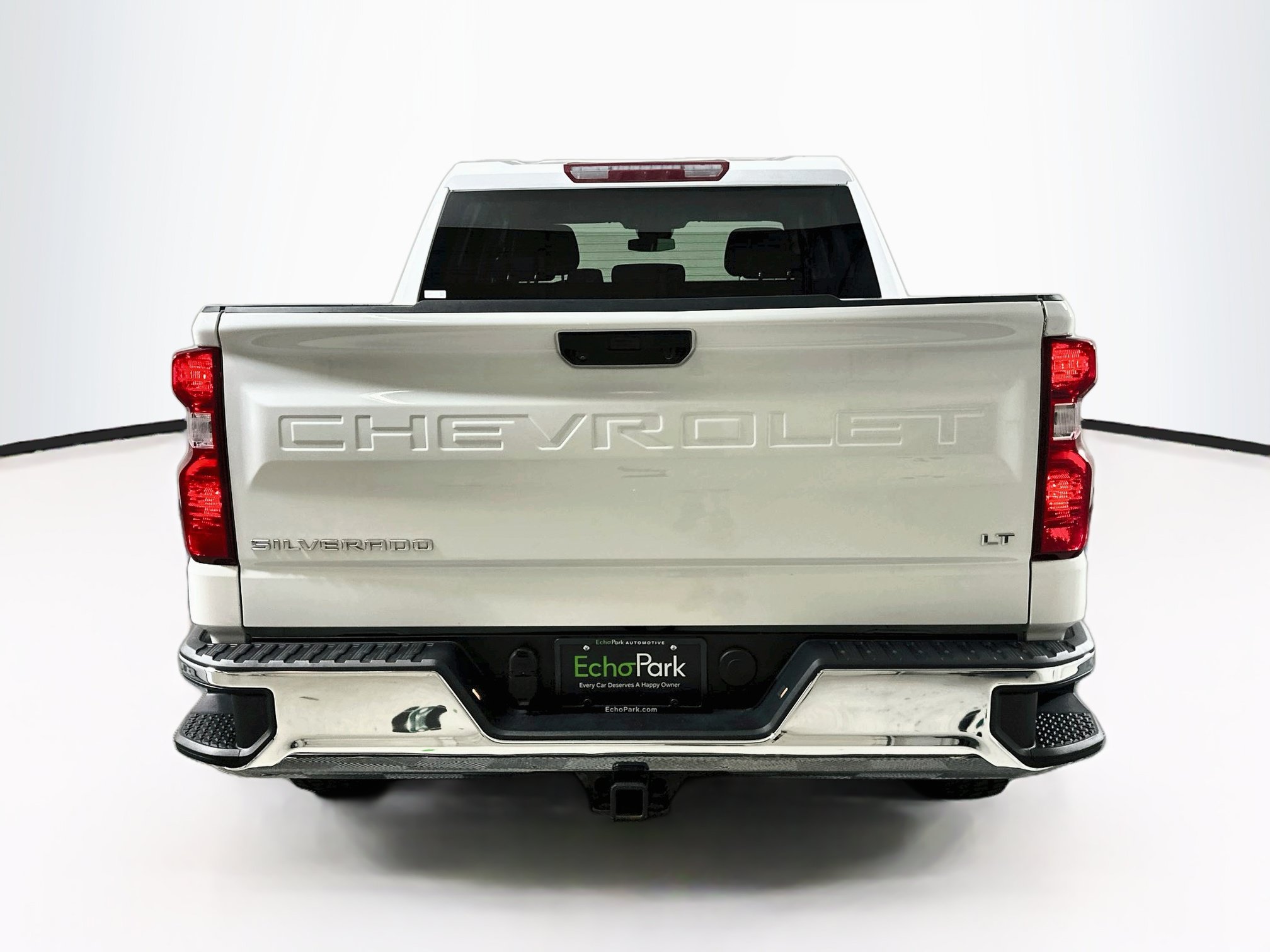 Used 2024 Chevrolet Silverado 1500 LT AWD/4WD image 7