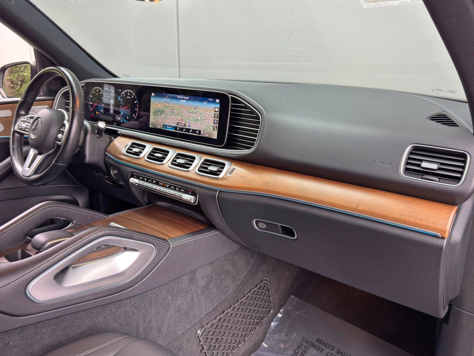 Used 2021 Mercedes-Benz GLE 350 w/ Premium Package image 14