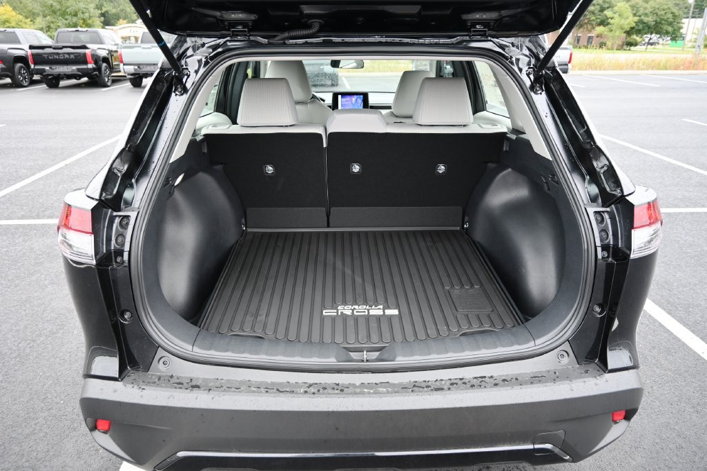 New 2026 Toyota Corolla Cross L AWD/4WD image 7
