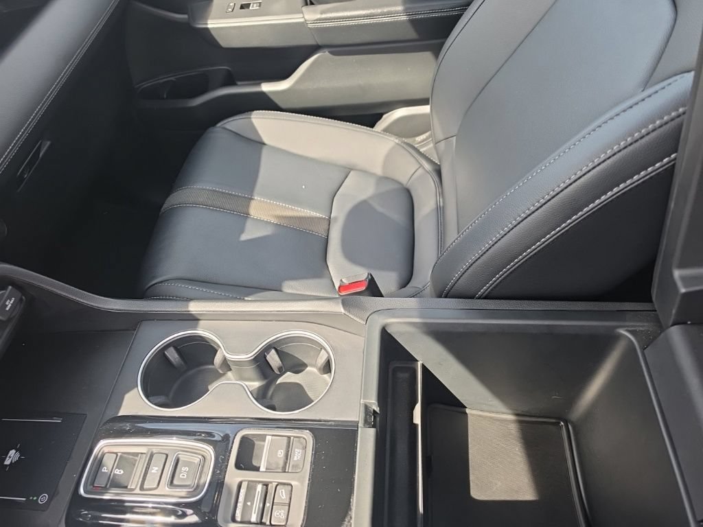 Used 2024 Honda Pilot Touring image 26
