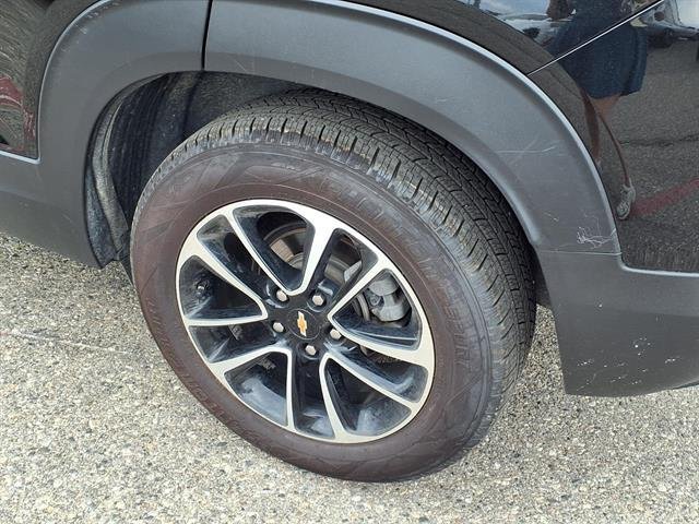 Used 2025 Chevrolet TrailBlazer LT AWD/4WD image 26