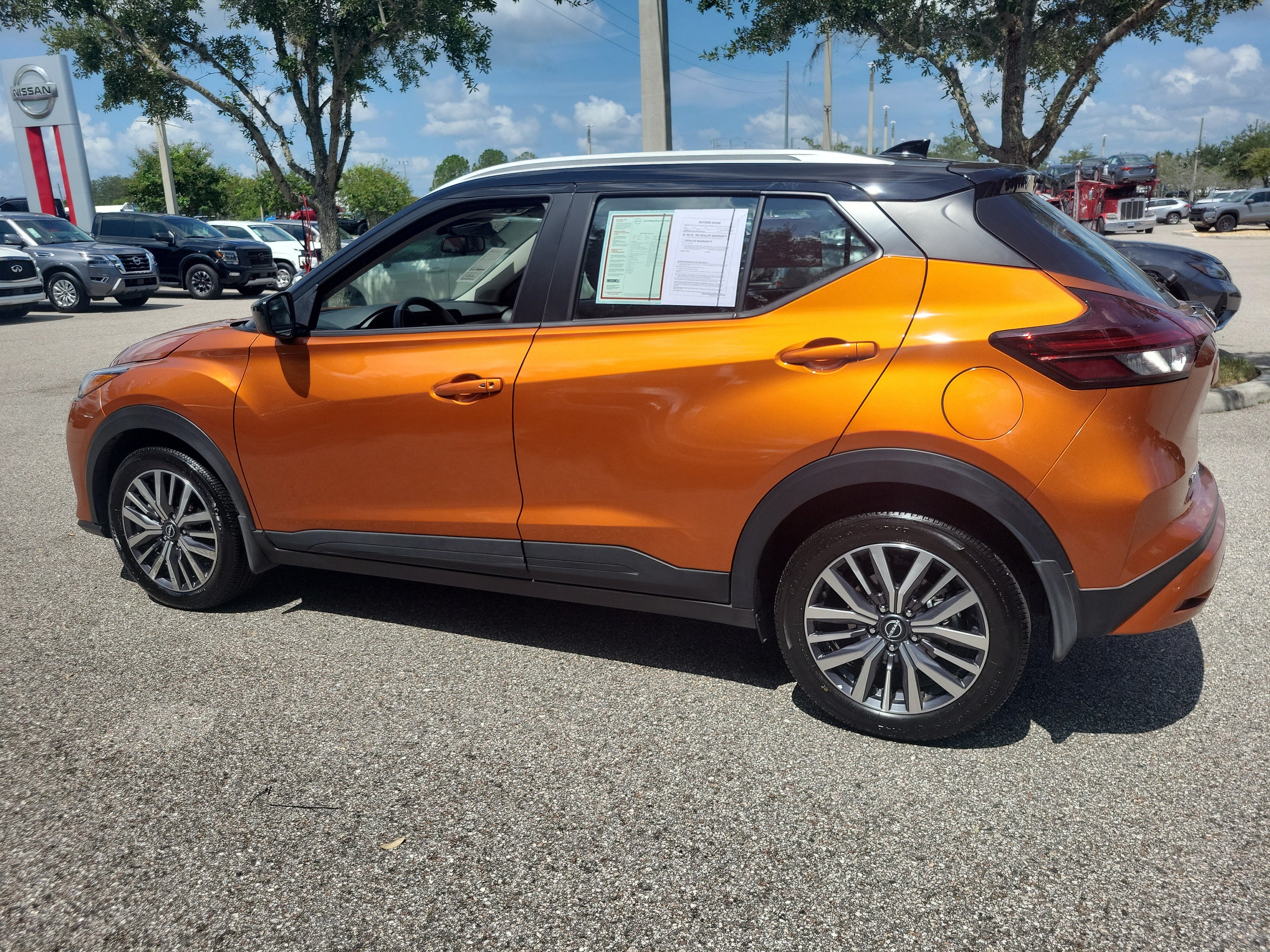 Certified 2024 Nissan Kicks SV FWD image 8