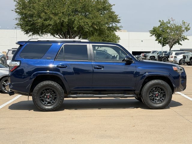 Used 2023 Toyota 4Runner SR5 Premium w/ Moonroof Package AWD/4WD image 3