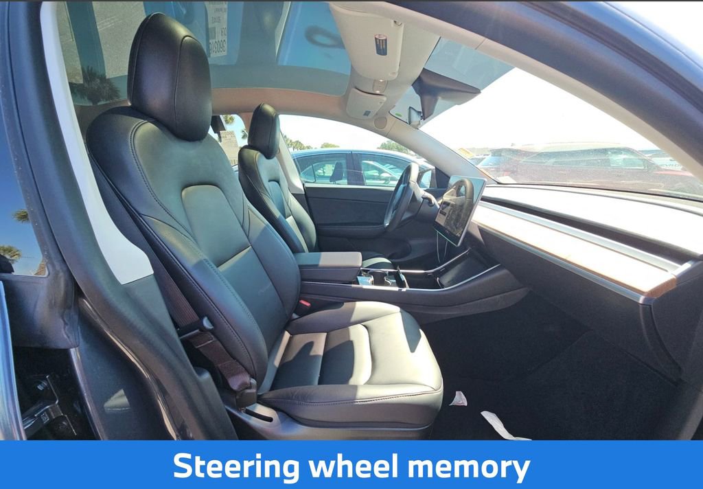 Used 2021 Tesla Model Y Long Range image 14