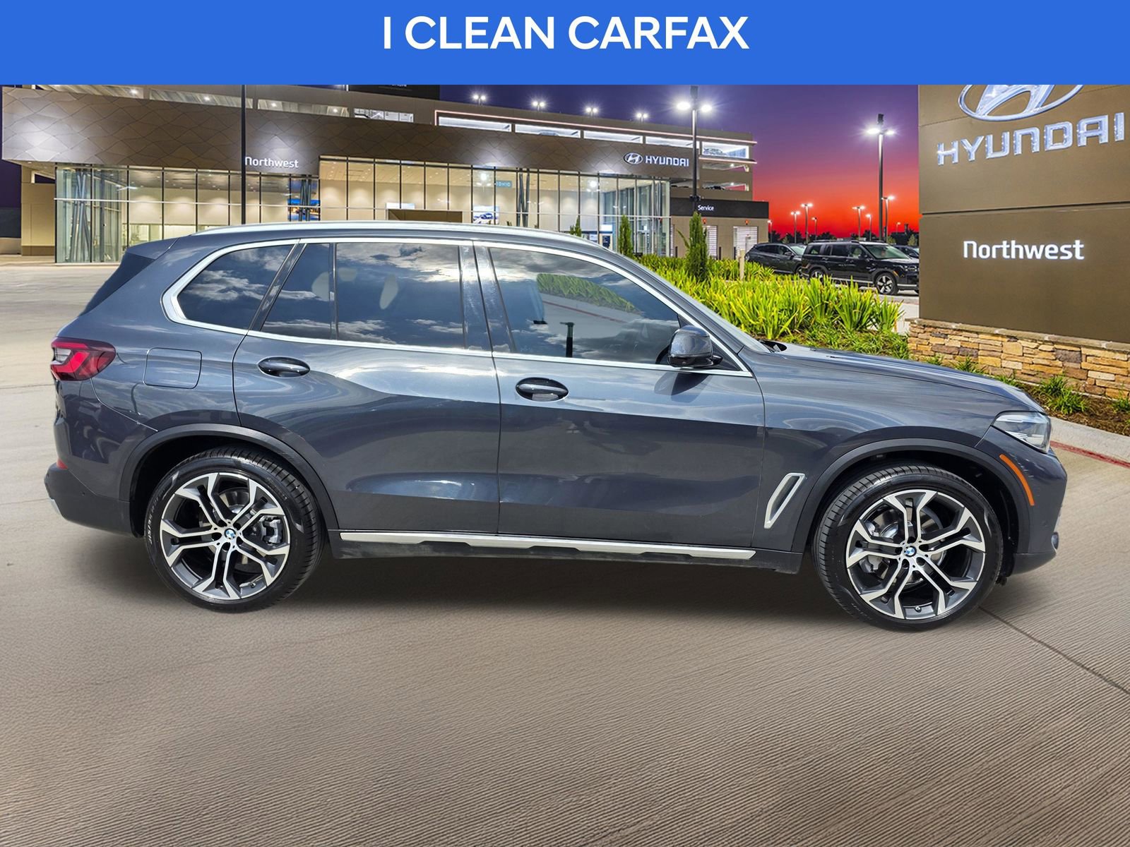 Used 2022 BMW X5 sDrive40i w/ Premium Package image 6