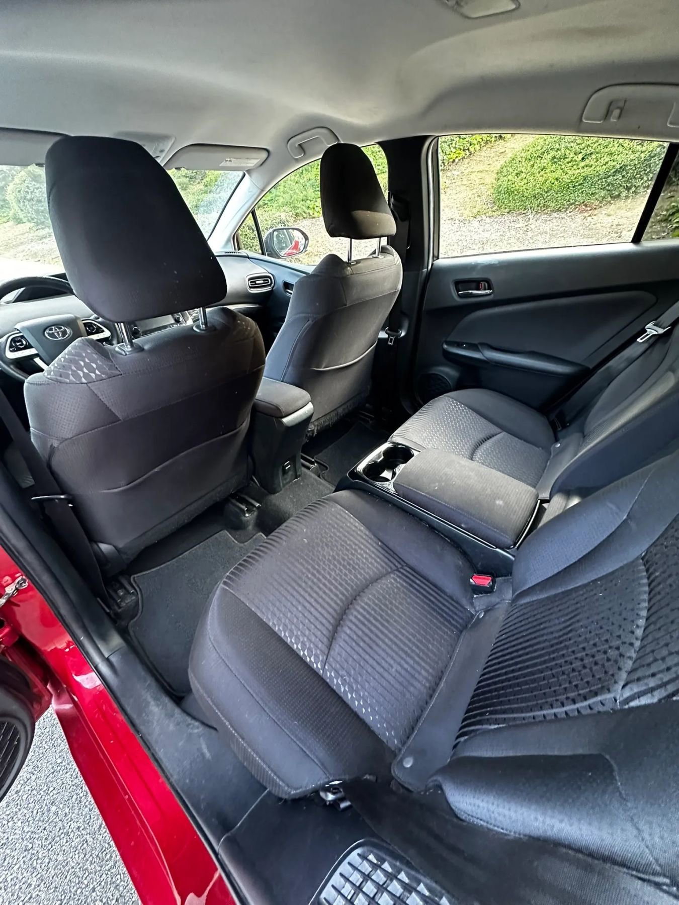 Used 2017 Toyota Prius Prime Plus w/ Carpet Mat Package FWD image 18