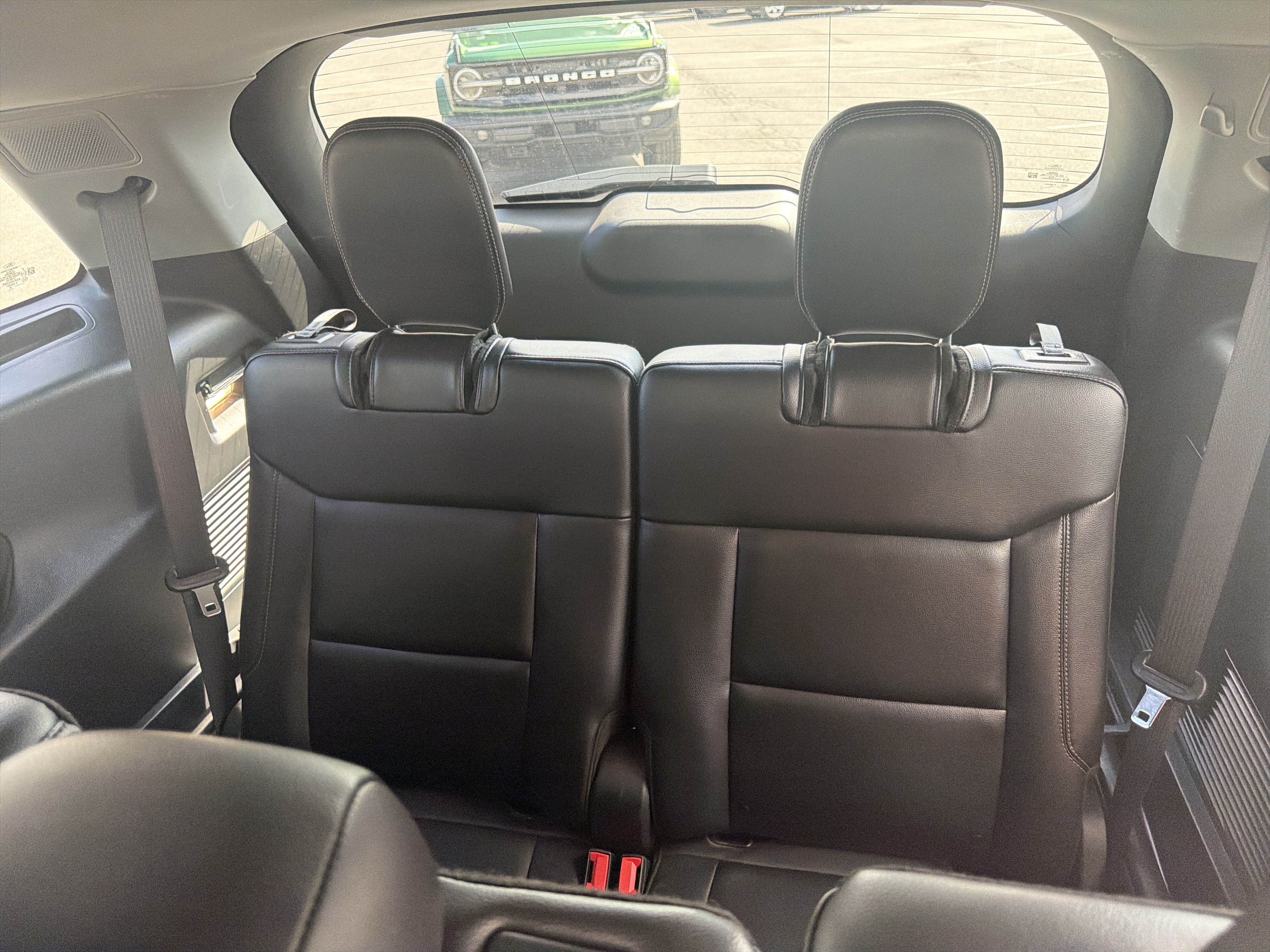 Used 2024 Ford Explorer Limited AWD/4WD image 14