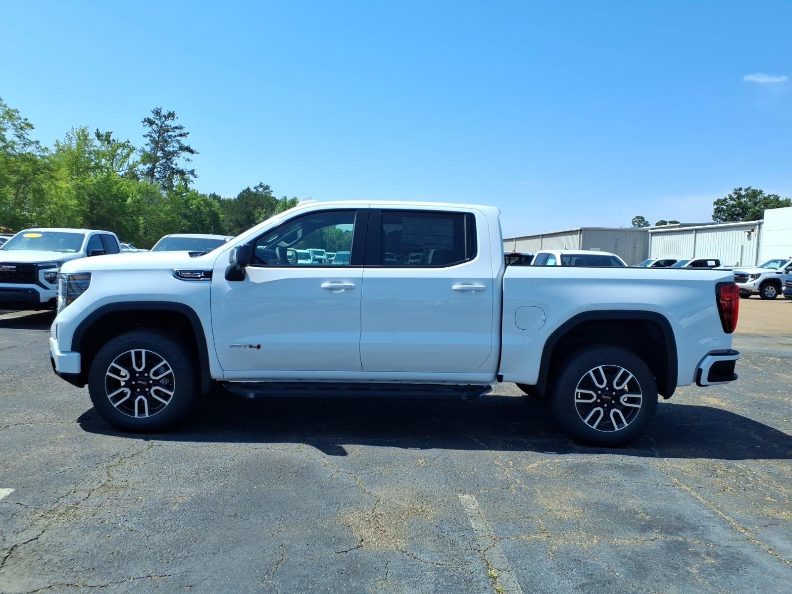 New 2026 GMC Sierra 1500 AT4 w/ AT4 Premium Package AWD/4WD image 1