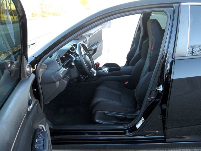 Used 2018 Honda Civic Si image 18