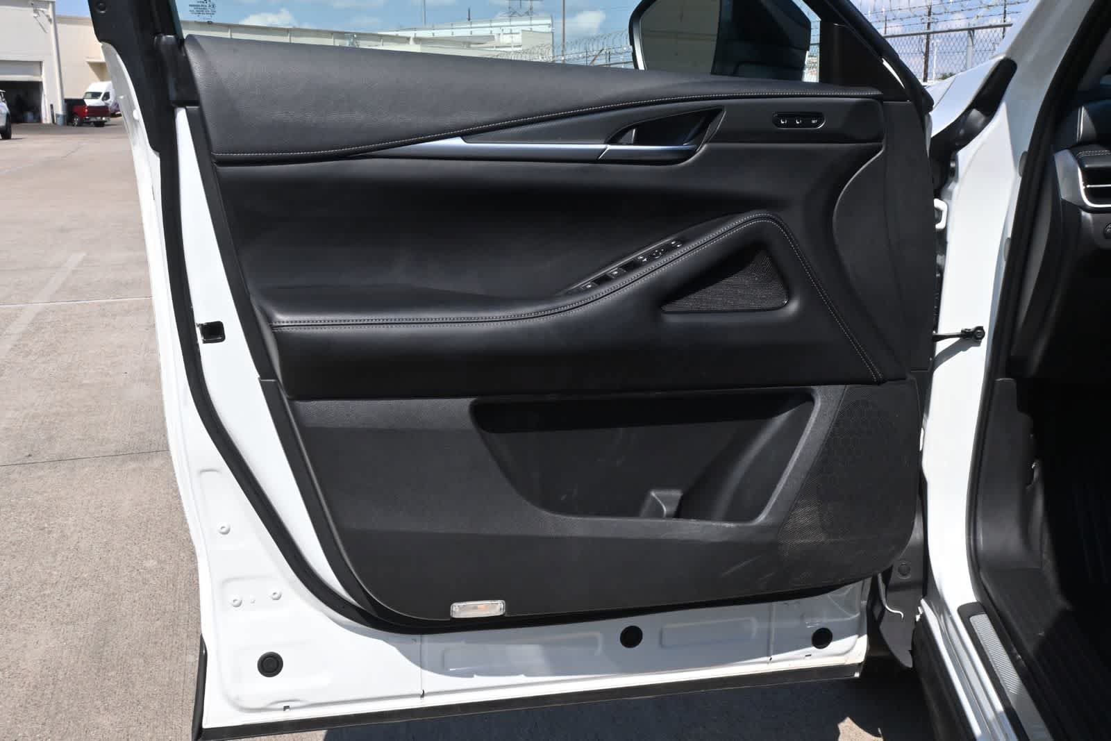 Certified 2023 INFINITI QX60 Luxe w/ Cargo Package AWD/4WD image 18