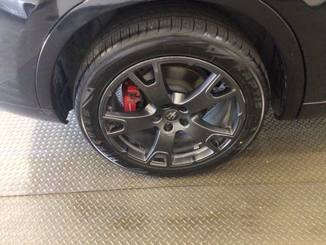Used 2019 Maserati Levante AWD/4WD image 29