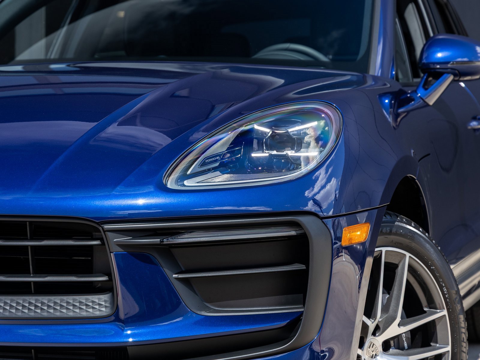 New 2026 Porsche Macan image 18