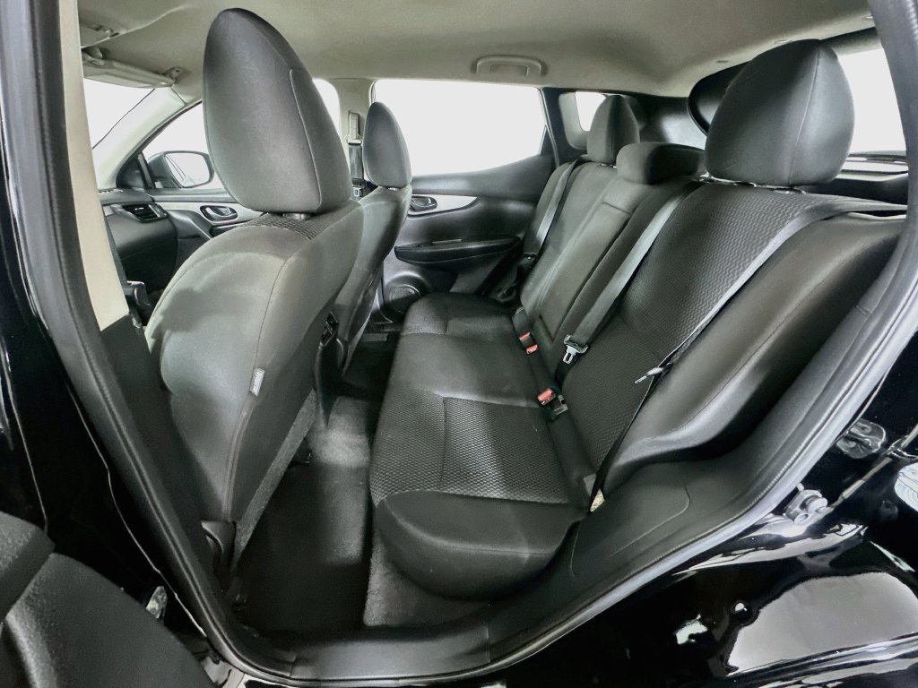 Used 2019 Nissan Rogue Sport S AWD/4WD image 27
