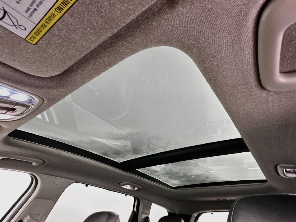 Used 2019 Hyundai Santa Fe AWD image 18
