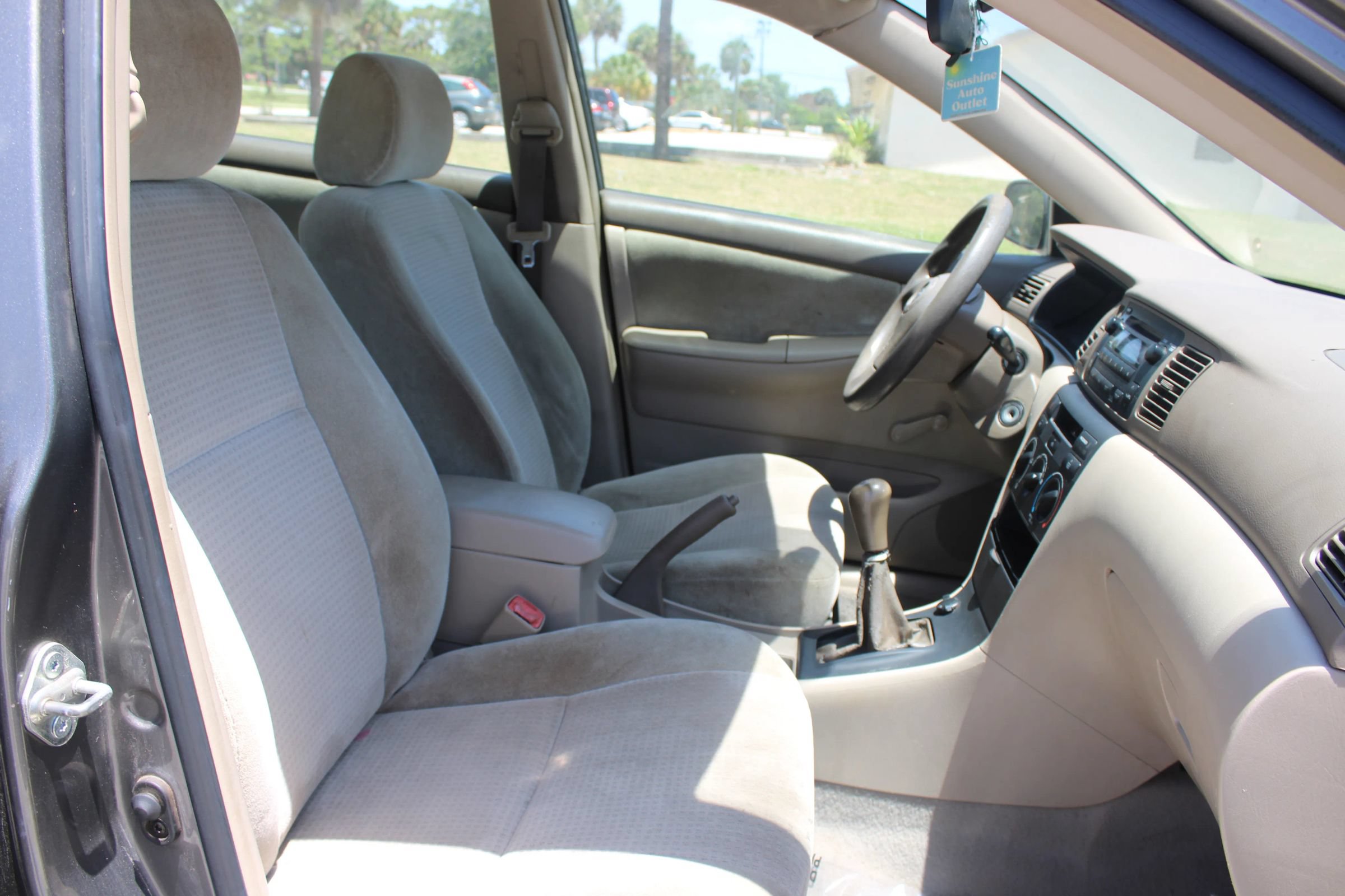 Used 2005 Toyota Corolla CE FWD image 26