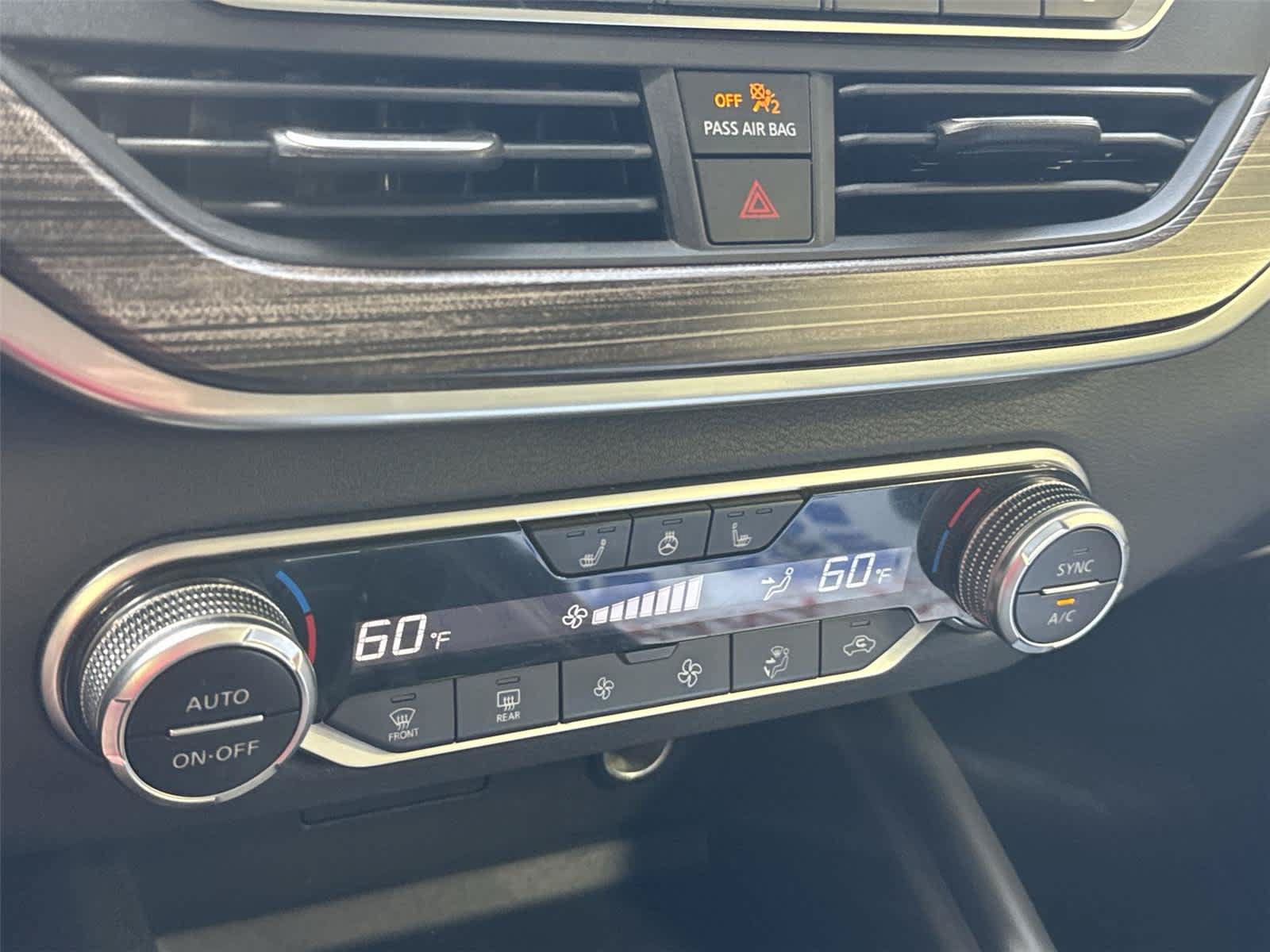 Used 2019 Nissan Altima 2.5 SL FWD image 17