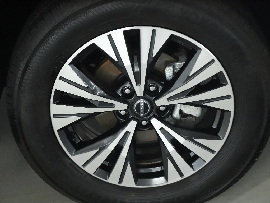 Certified 2023 Nissan Rogue SV AWD/4WD image 10