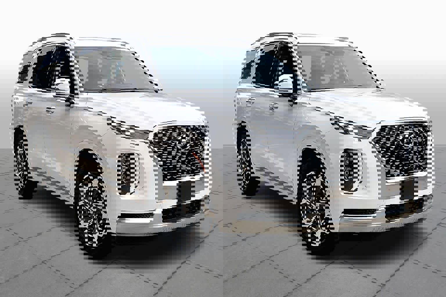 Used 2021 Hyundai Palisade Calligraphy w/ Cargo Package image 2