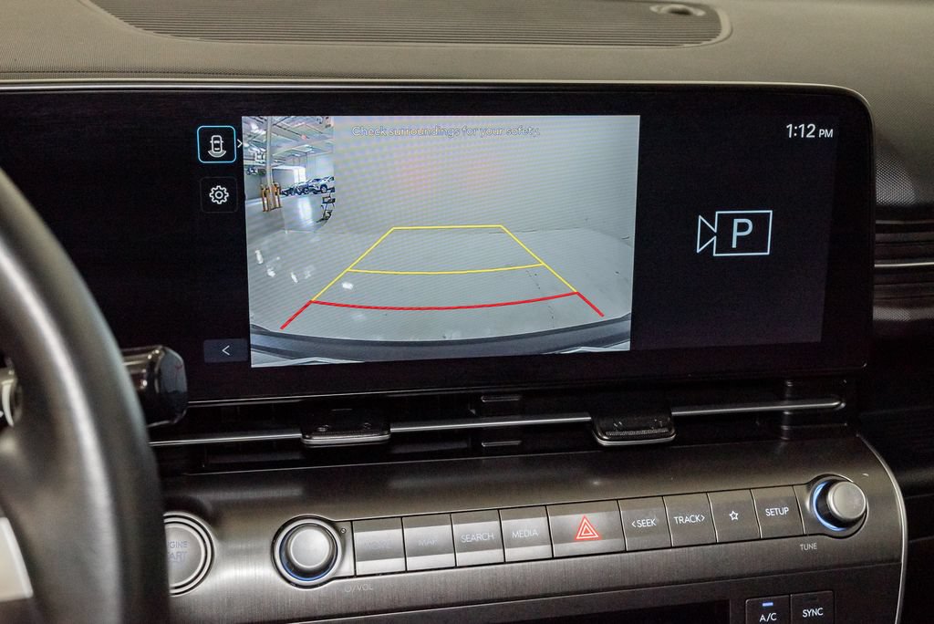 Used 2025 Hyundai Kona SEL FWD image 18