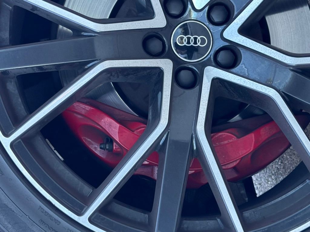 Used 2022 Audi SQ8 Prestige w/ Prestige Package image 50