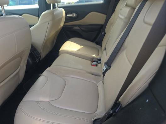 Used 2016 Jeep Cherokee Limited w/ Trailer Tow Group AWD/4WD image 17