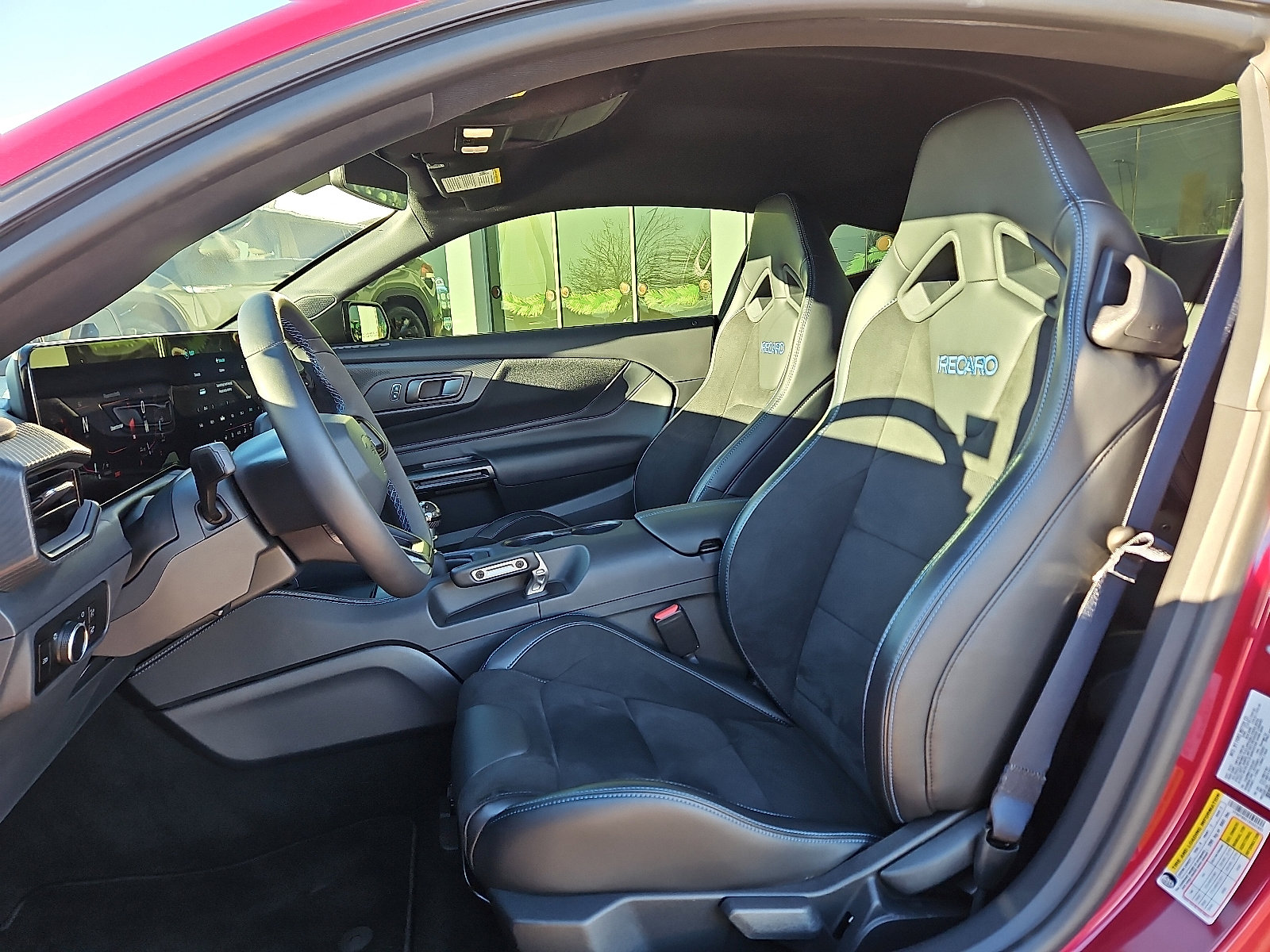 Used 2025 Ford Mustang Dark Horse image 10