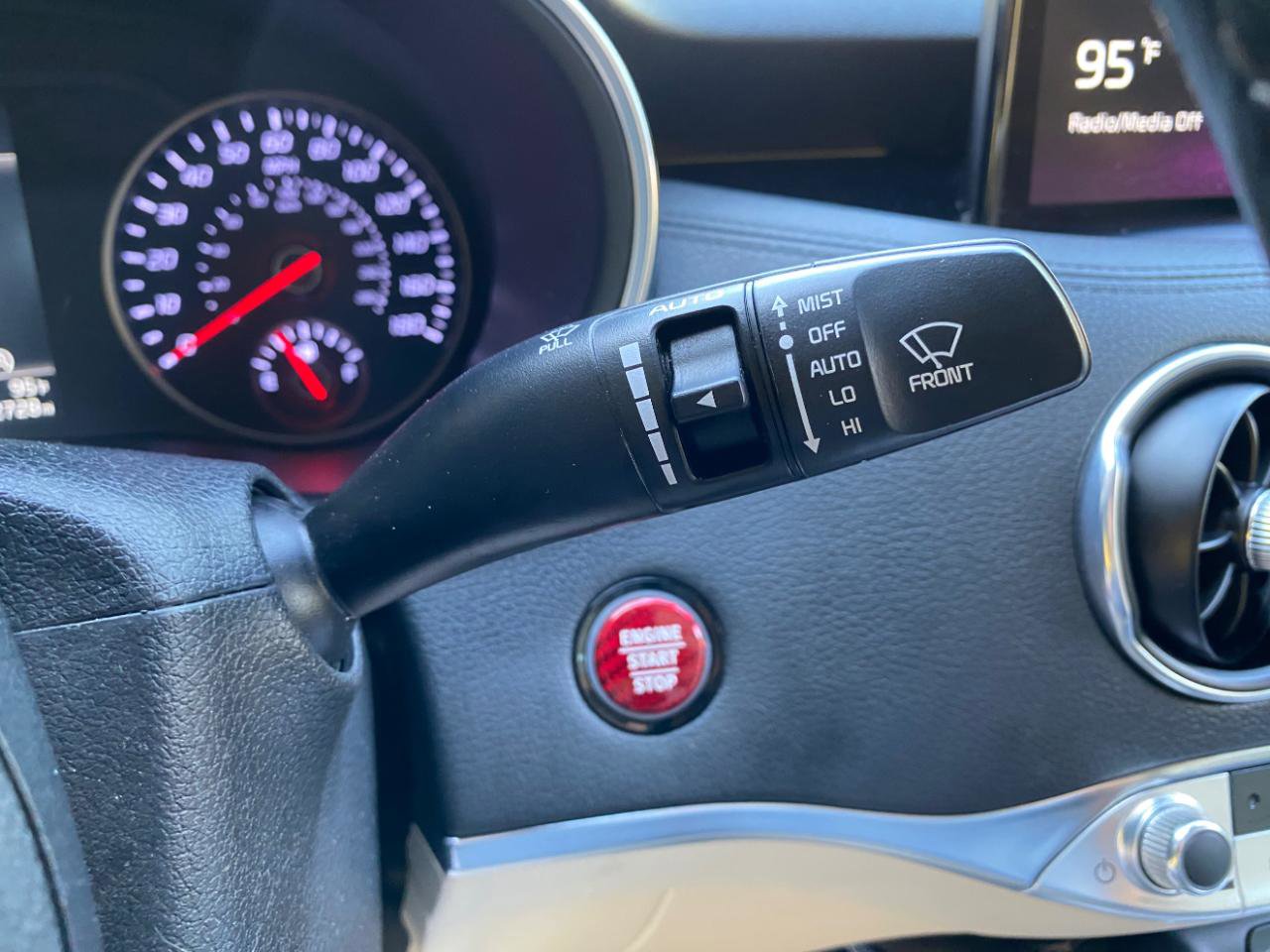 Used 2022 Kia Stinger GT1 RWD image 65