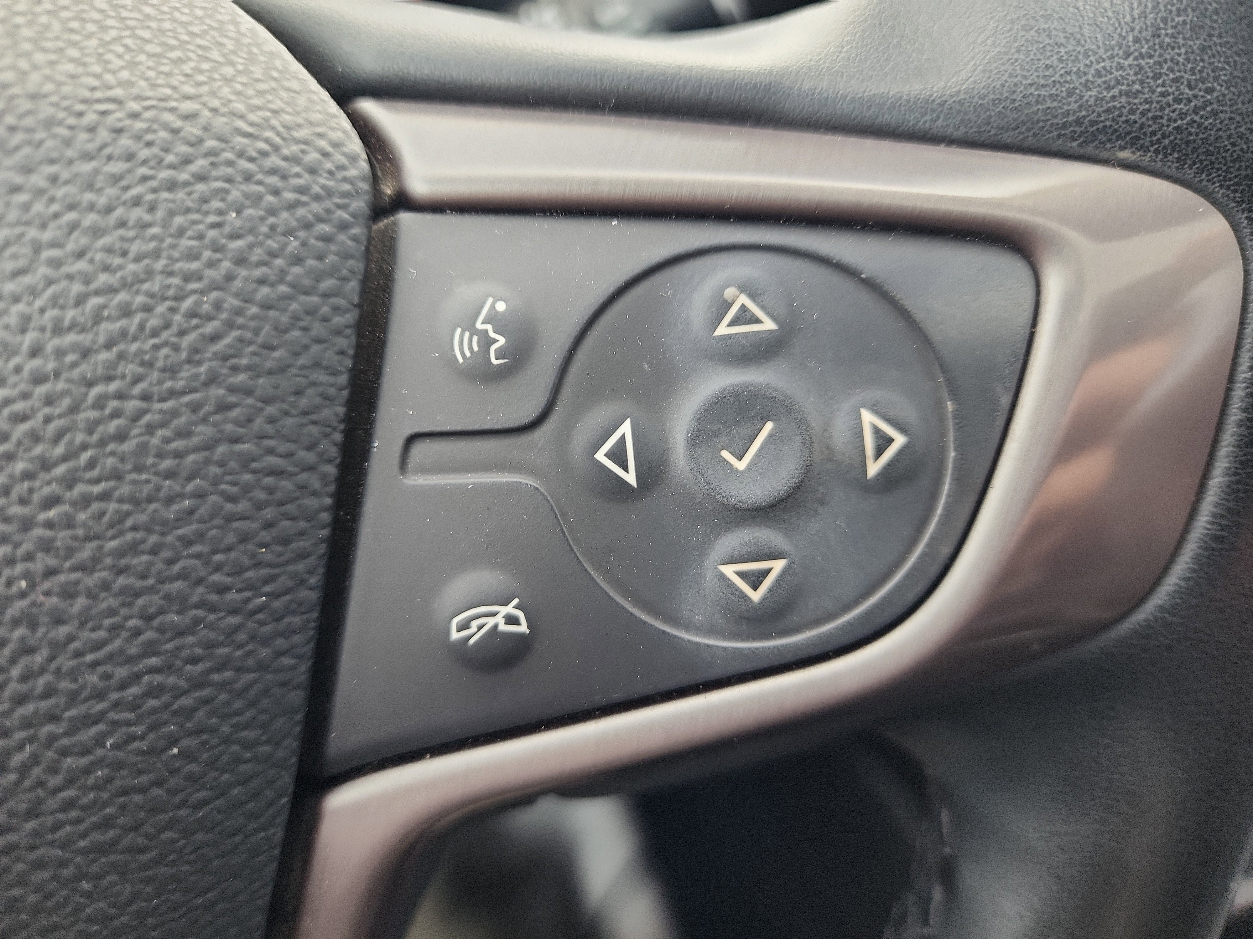 Certified 2023 GMC Acadia AT4 w/ Technology Package image 21