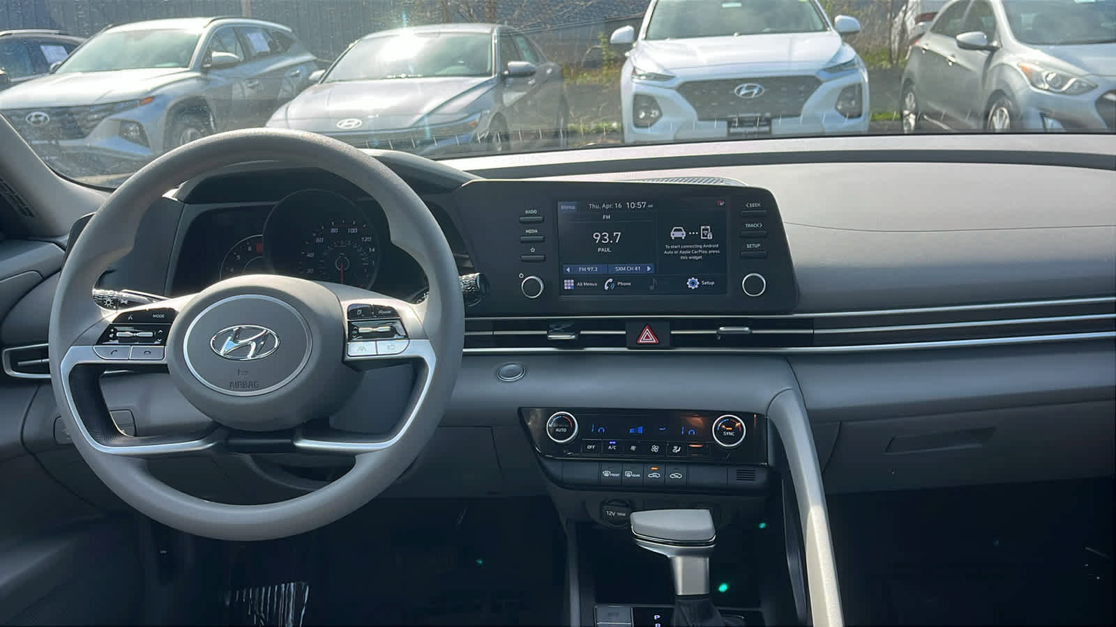 Used 2023 Hyundai Elantra SEL FWD image 23