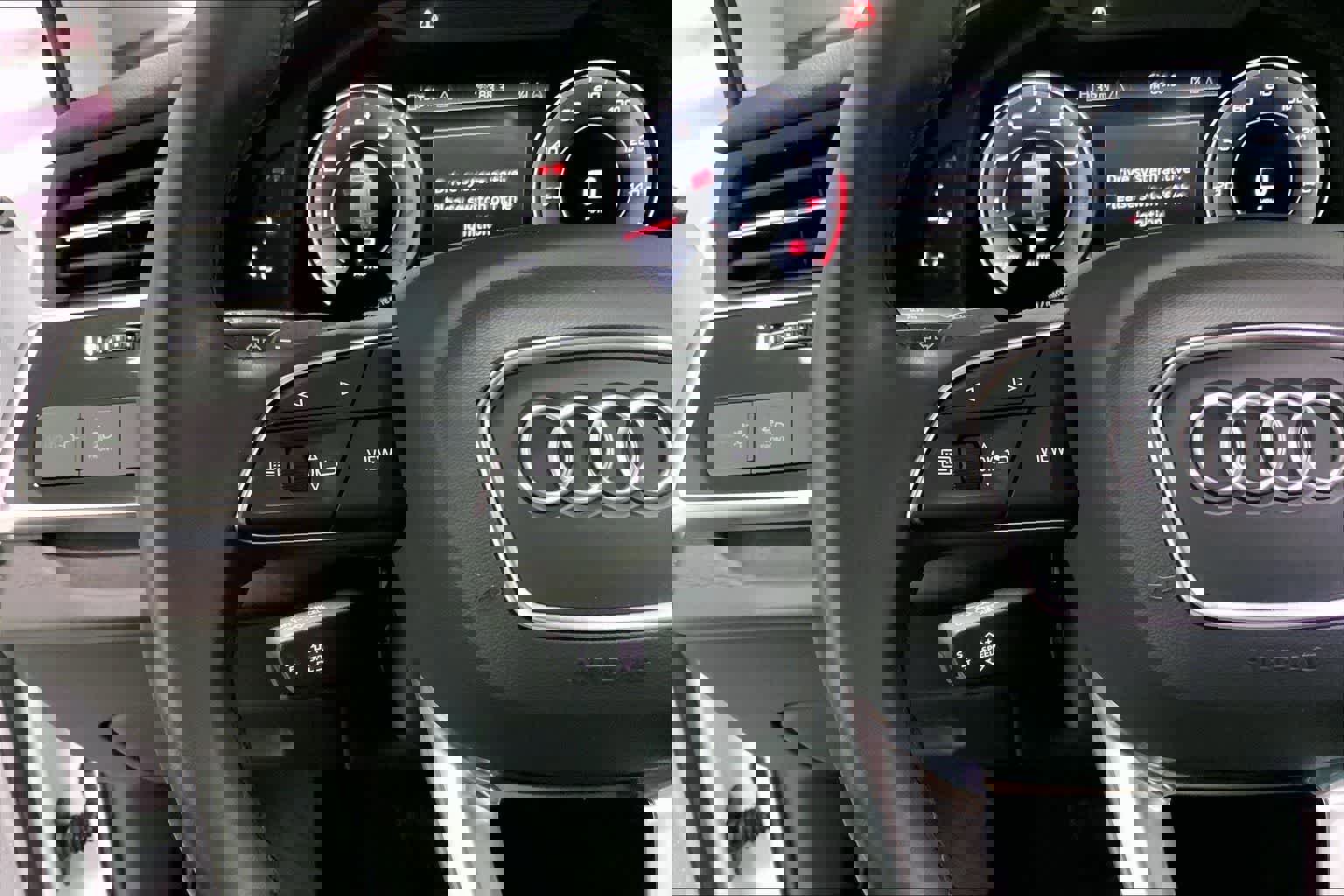 Used 2022 Audi Q7 3.0T Premium w/ Convenience Package image 21