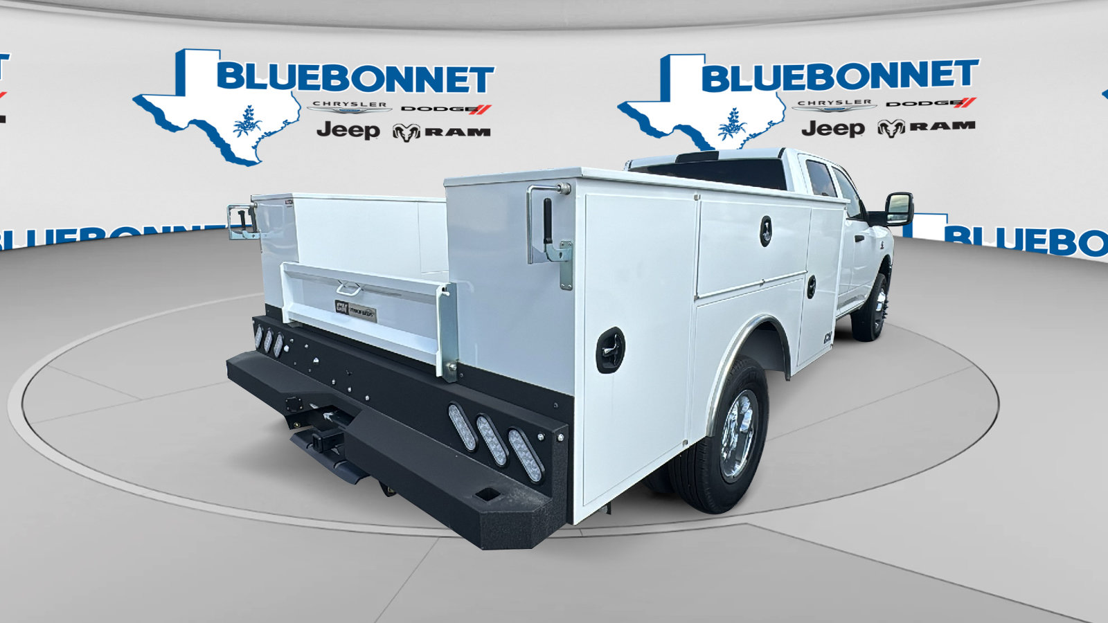 New 2026 RAM 3500 Tradesman w/ Chrome Appearance Group A AWD/4WD image 4