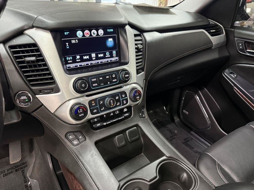 Used 2020 GMC Yukon XL SLT AWD/4WD image 22