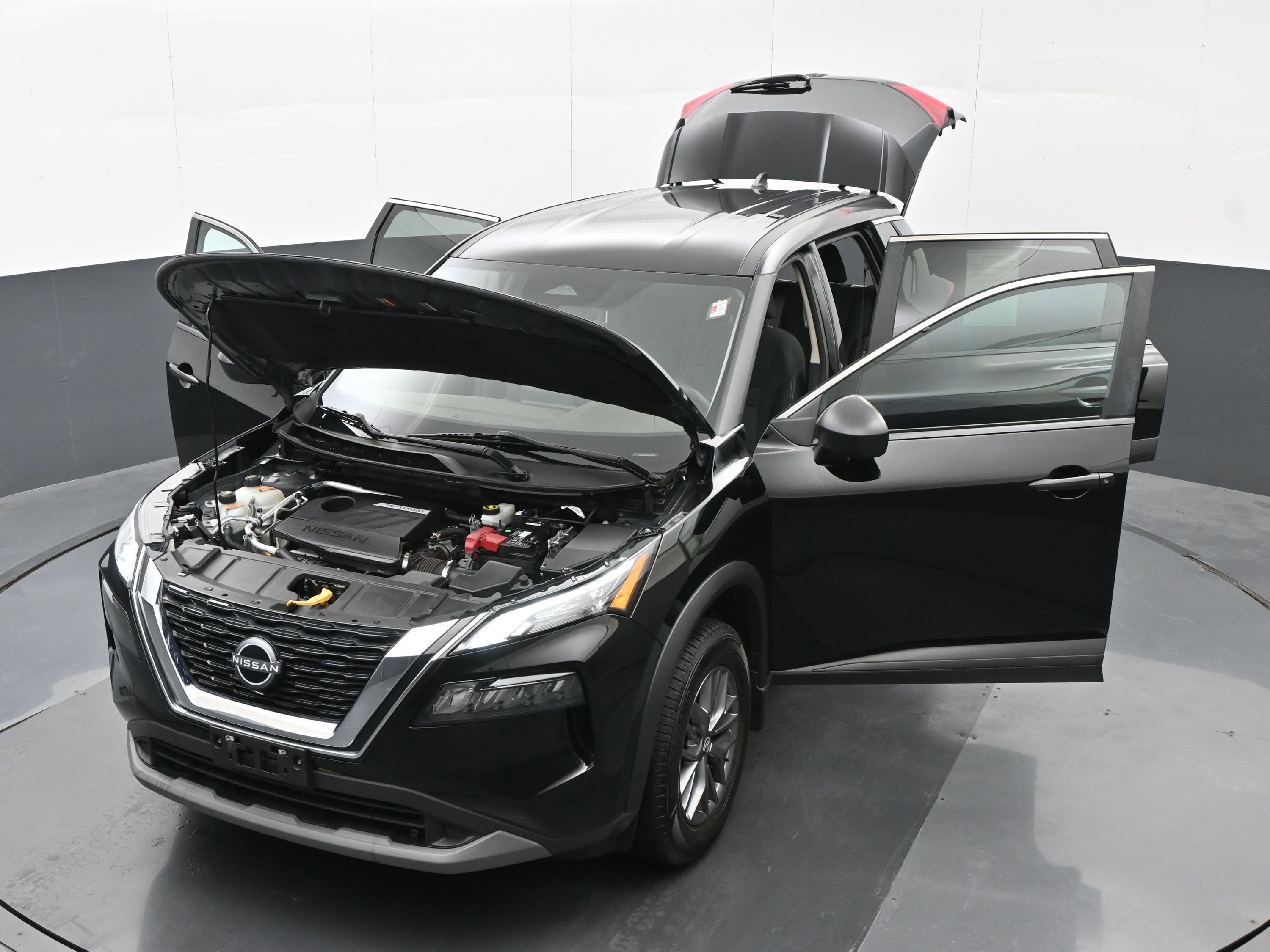 Used 2023 Nissan Rogue S AWD/4WD image 46