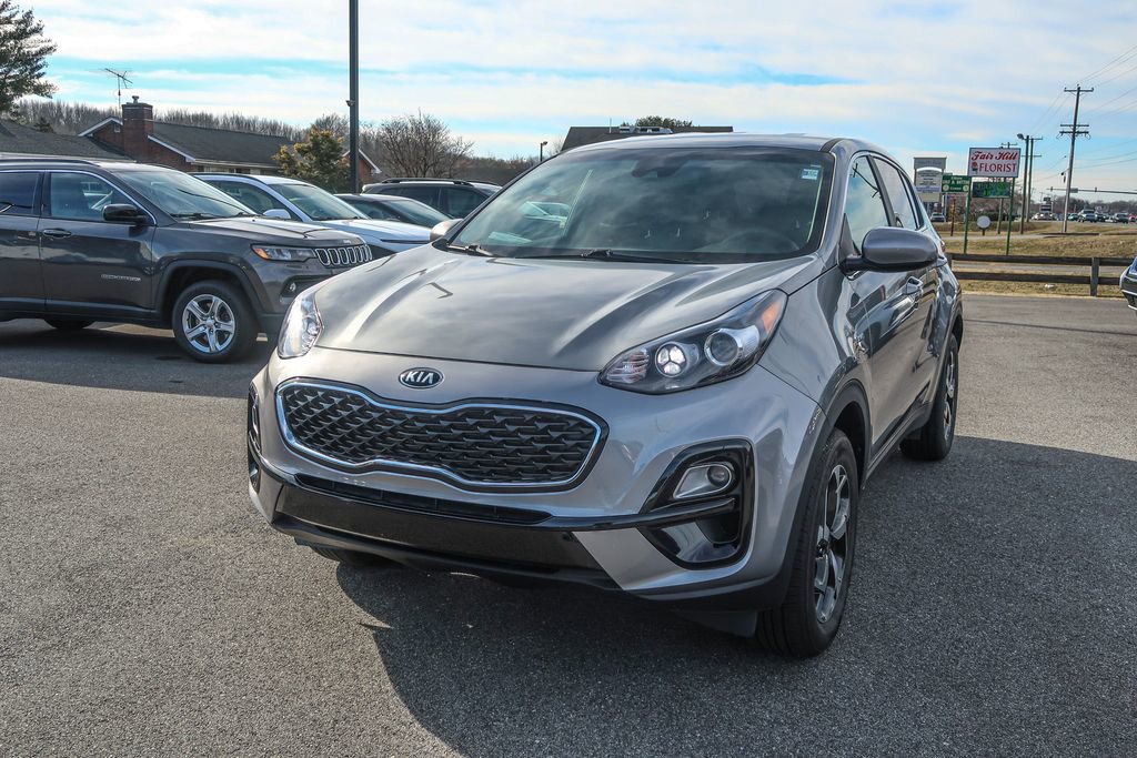Used 2022 Kia Sportage LX image 5