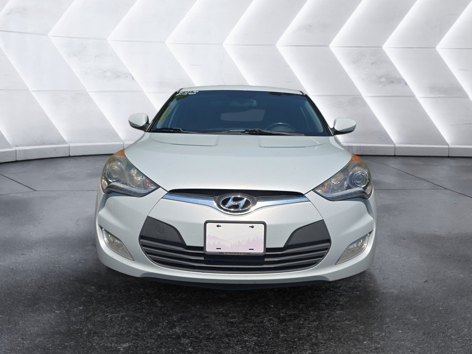 Used 2015 Hyundai Veloster RE:FLEX Edition FWD image 8