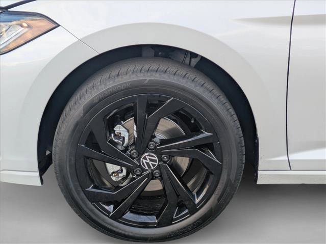 New 2026 Volkswagen Jetta SE image 10