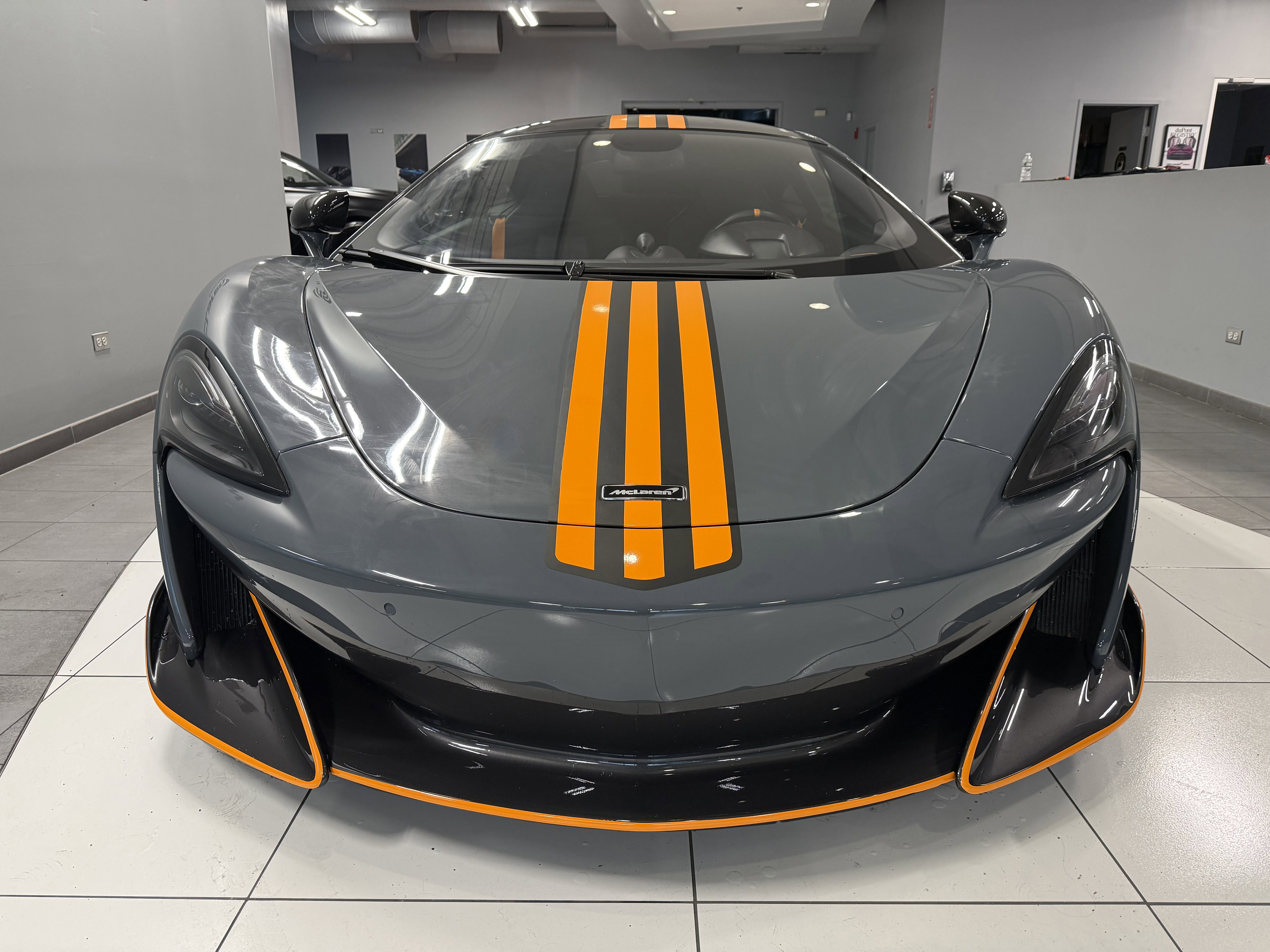 Used 2019 McLaren 600LT image 11