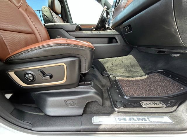 Used 2020 RAM 1500 Longhorn AWD/4WD image 42