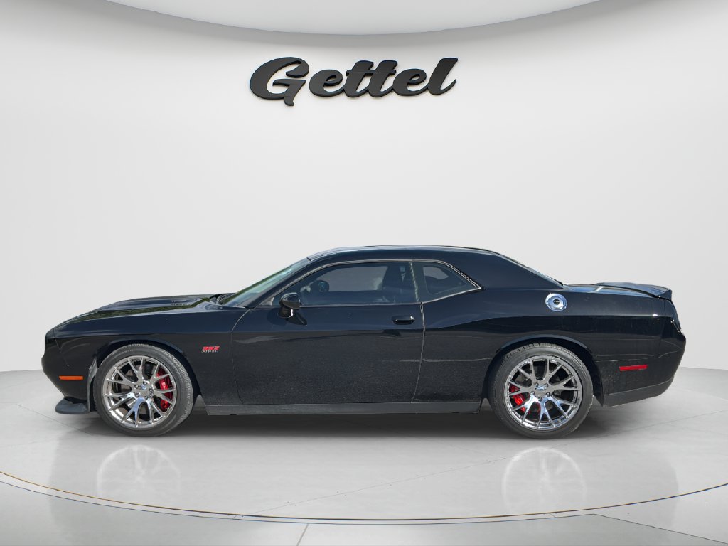 Used 2015 Dodge Challenger SRT RWD image 8