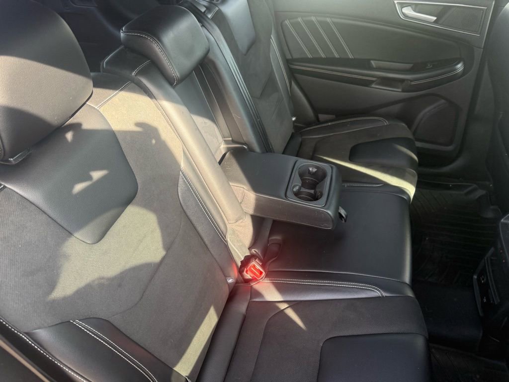 Used 2022 Ford Edge ST w/ Equipment Group 401A image 19