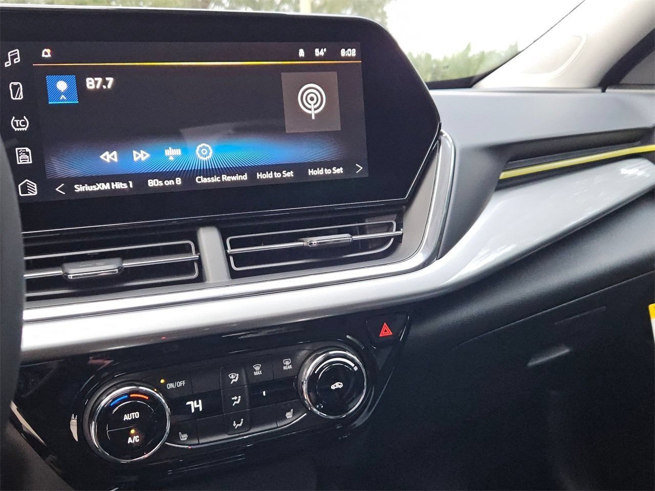 New 2026 Chevrolet Trax LT w/ Driver Confidence Package FWD image 17