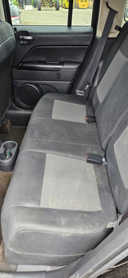 Used 2014 Jeep Patriot Sport w/ Power Value Group image 10