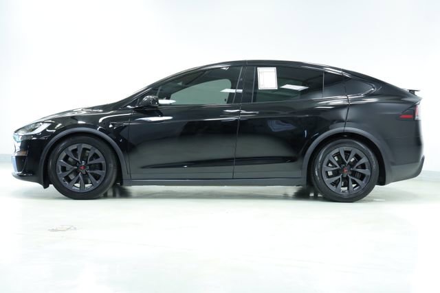 Used 2023 Tesla Model X AWD/4WD image 4